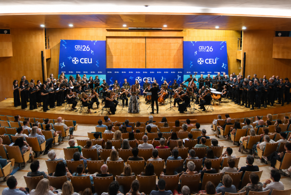 Concierto de la Orquesta de Cámara de Bormujos en CEU Andalucía.